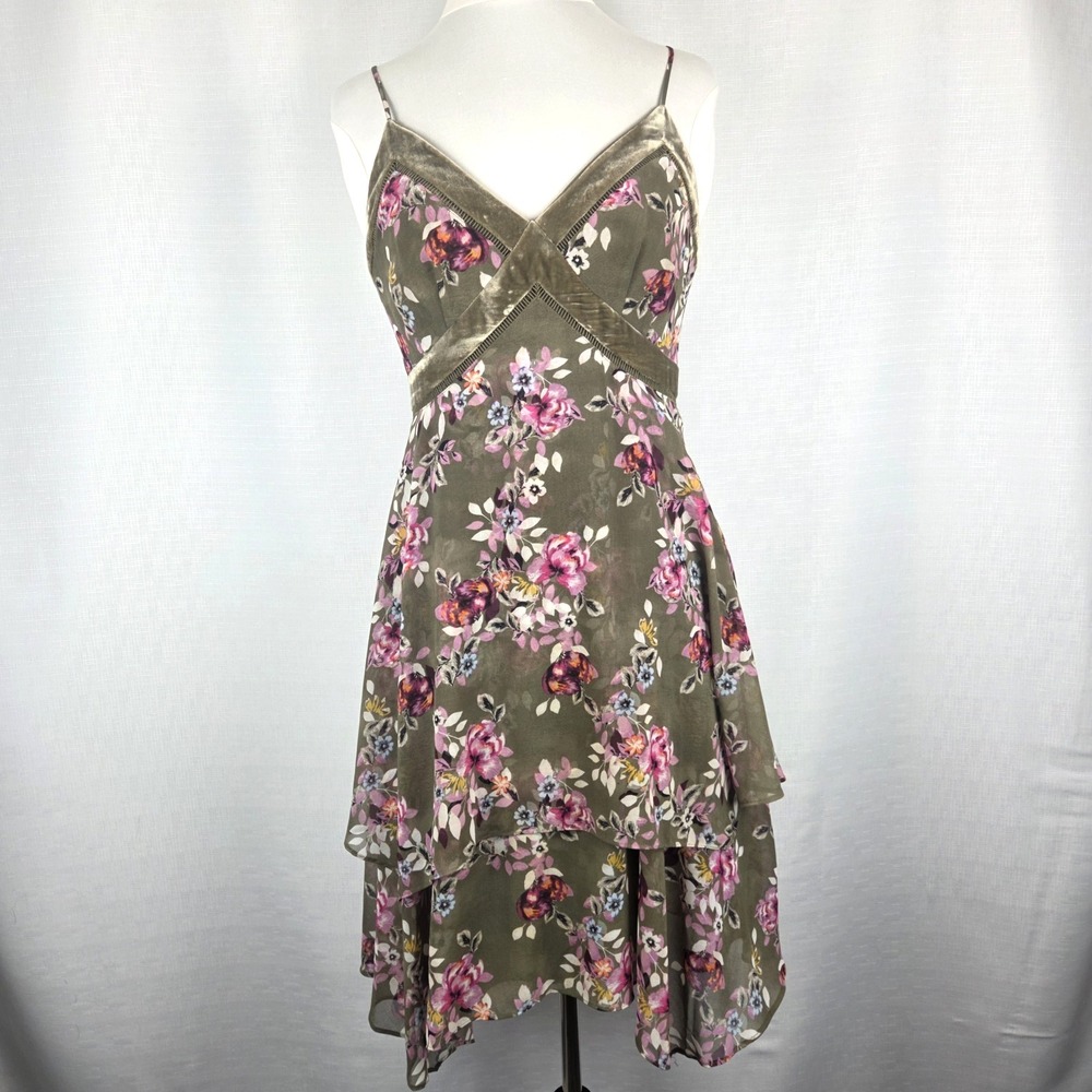 White House Black Market Green Floral Babydoll Dress Women's 6 Fairy Garden
